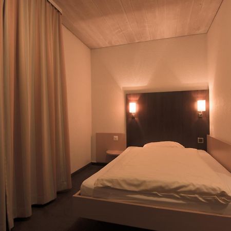 Hotel Zum Goldenen Kreuz Frauenfeld Quarto foto