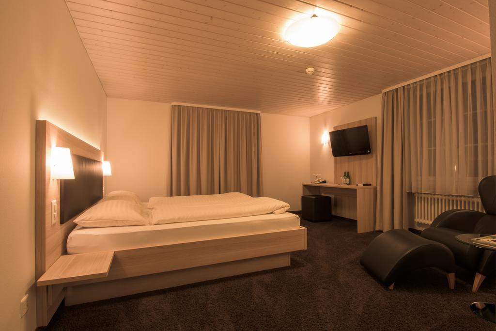 Hotel Zum Goldenen Kreuz Frauenfeld Quarto foto